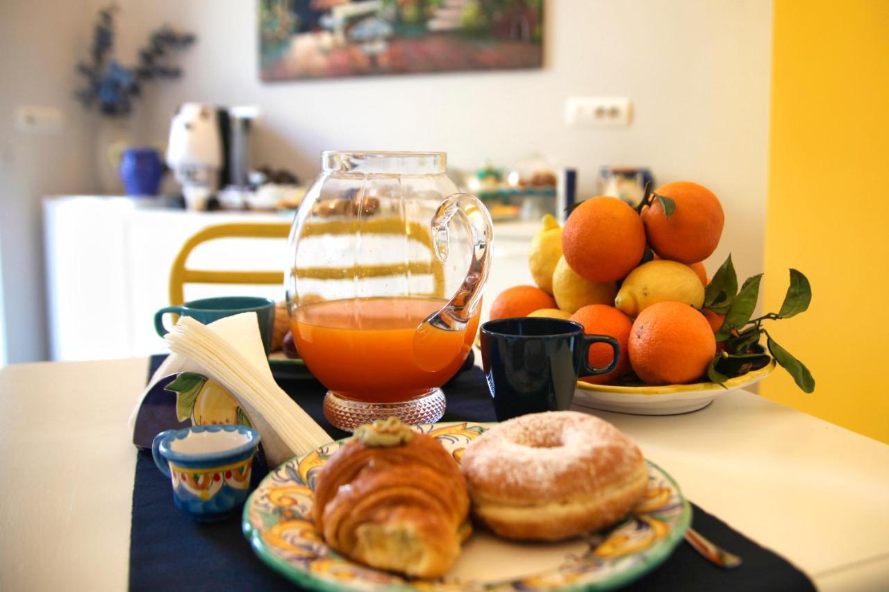 ノチェーラ・スペリオーレ Domus Vilu Bed & Breakfast エクステリア 写真